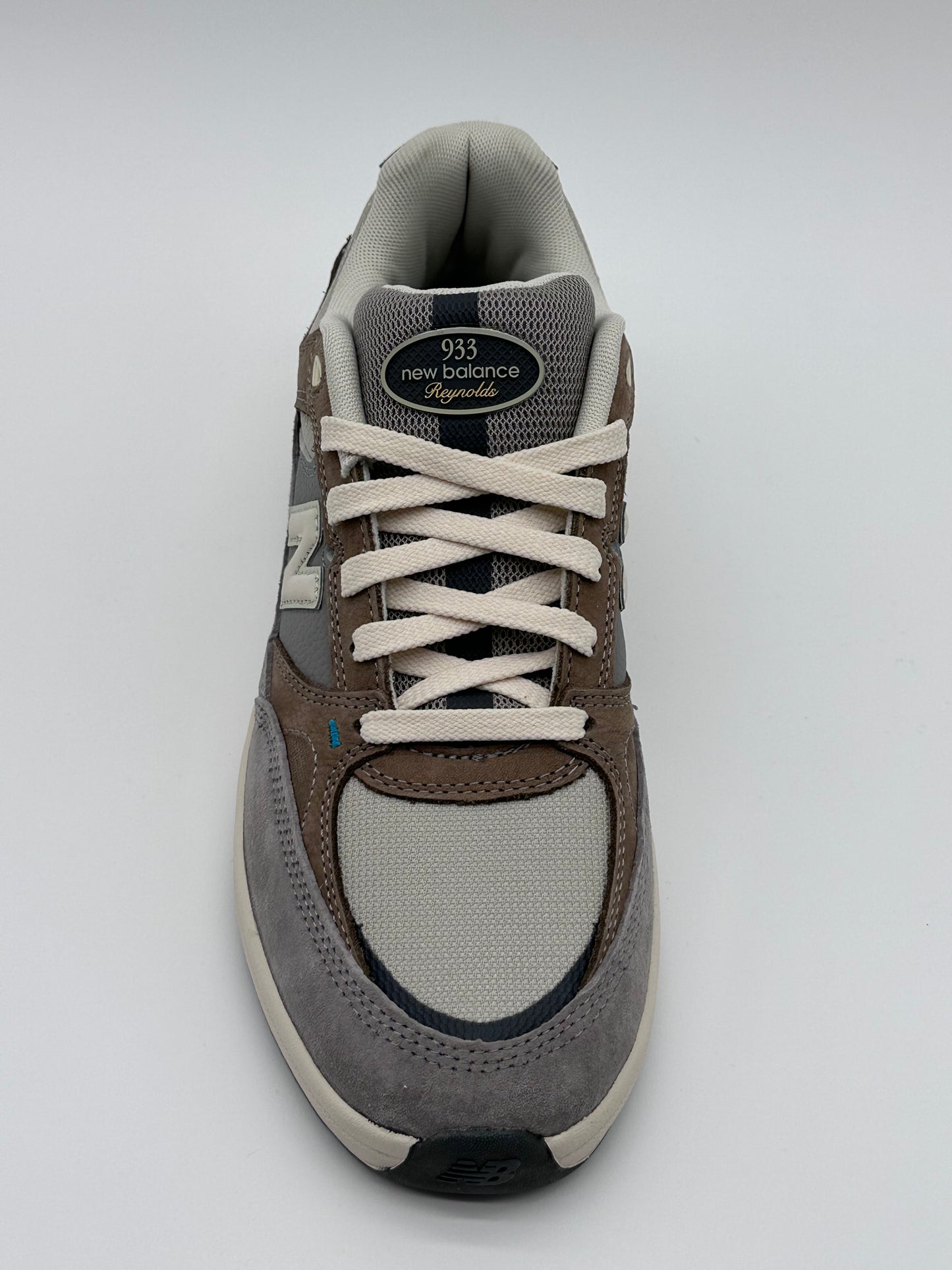 New Balance UN933GRY Grey Day Andrew Reynolds Pro Model