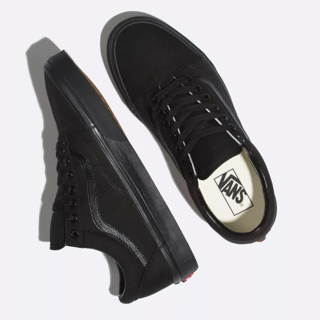 Vans old skool black top price